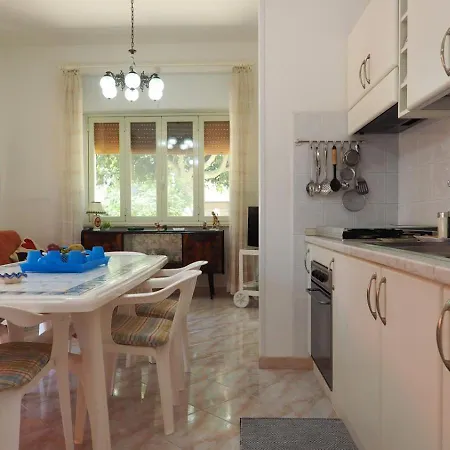 Flora By Salento Affitti *