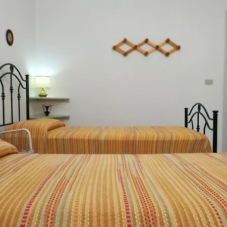 Flora By Salento Affitti ヴィラ