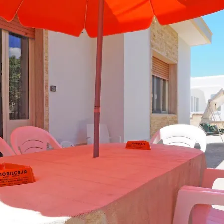 Flora By Salento Affitti * トッレ・スーダ