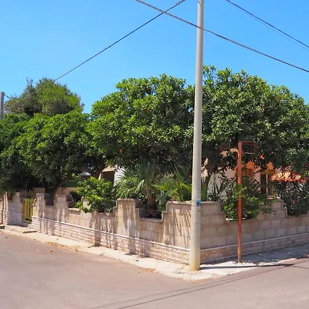 Flora By Salento Affitti ヴィラ トッレ・スーダ