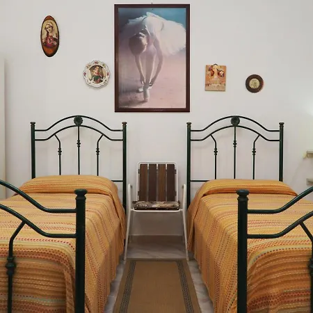 Flora By Salento Affitti Torre Suda