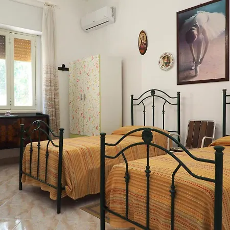 Flora By Salento Affitti Villa Torre Suda