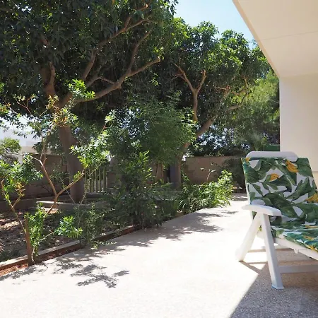 Flora By Salento Affitti Torre Suda