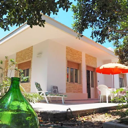 Flora By Salento Affitti Villa *